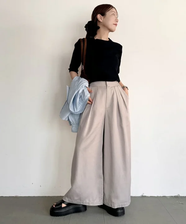 ストレートワイドパンツ(ネイビー)