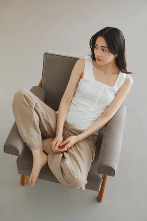 Wai+:EYELET HENLEY TANK