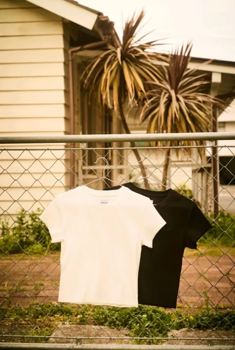 Minimal Crop Tee