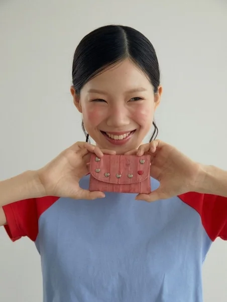 double quotesのカードケース