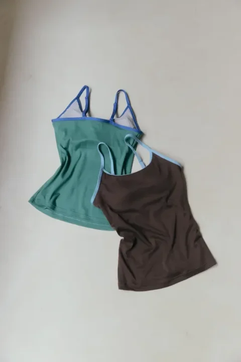Cup In Bicolor Camisole