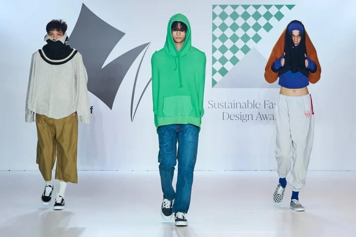 Sustainable Fashion Design Awardのランウェイの様子