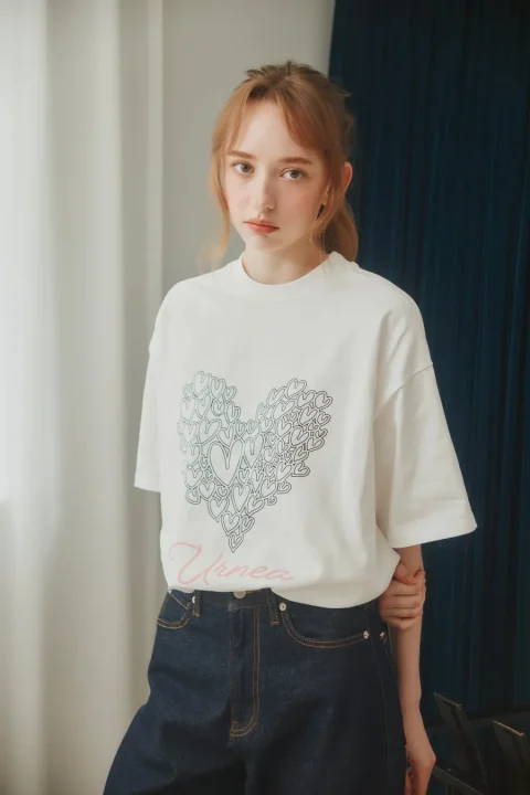 Trace Heart Tee