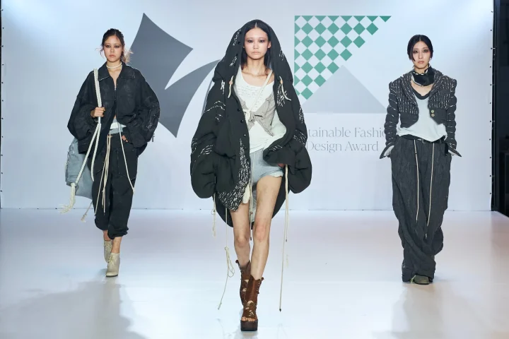 Sustainable Fashion Design Awardのランウェイの様子