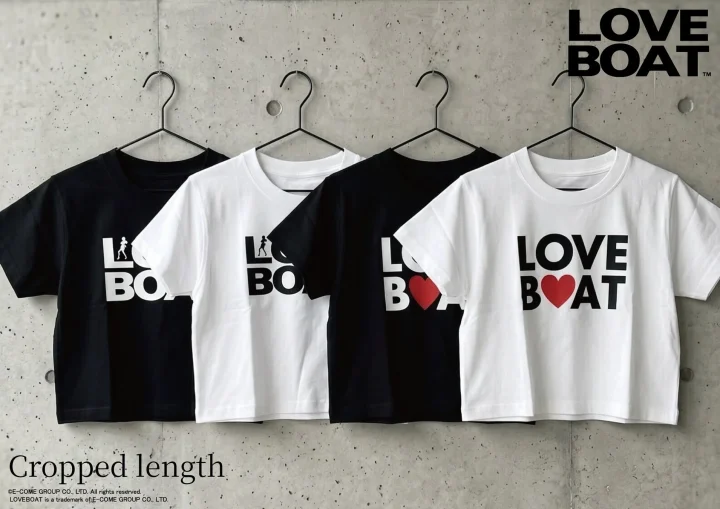 クロップド丈Tシャツ