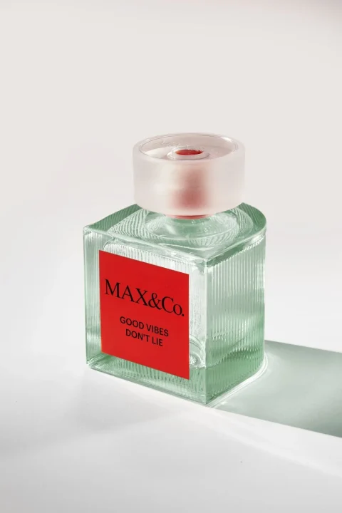 MAX&Co.フレグランスボトル