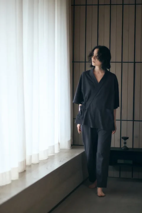 法人向け相談のイメージ（女性）