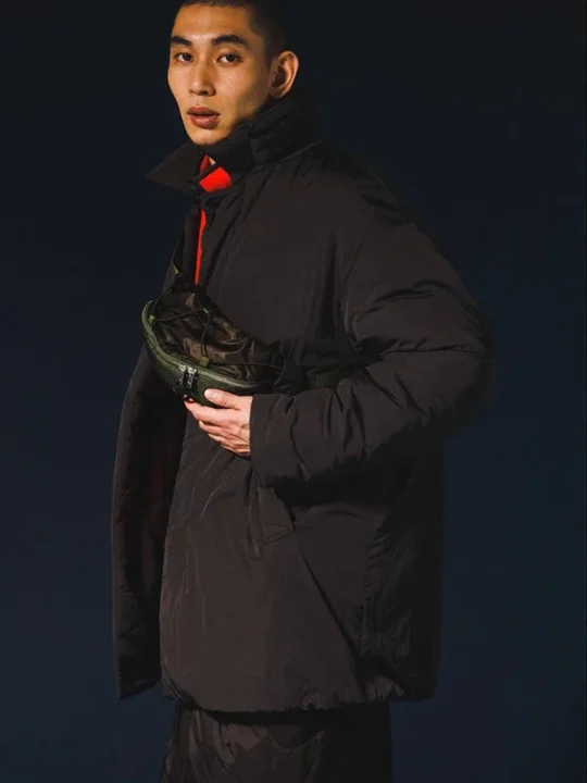 PRIMALOFT ダウンジャケット 男性