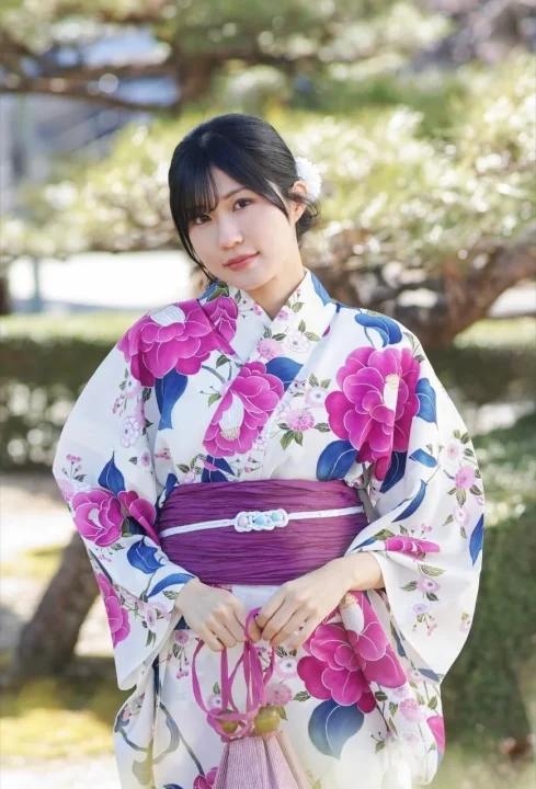 若山莉久さん 浴衣