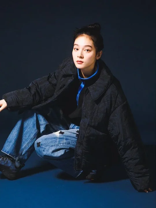 PRIMALOFT ダウンジャケット 女性
