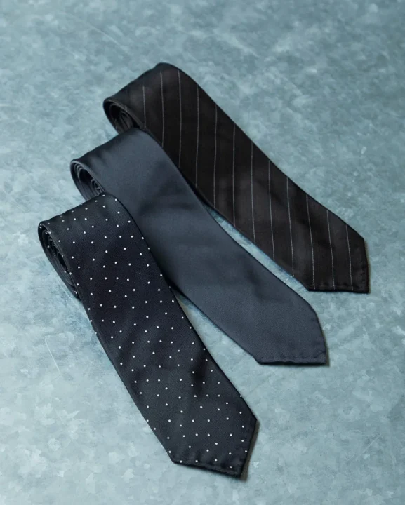 H Sette Pieghe TIE