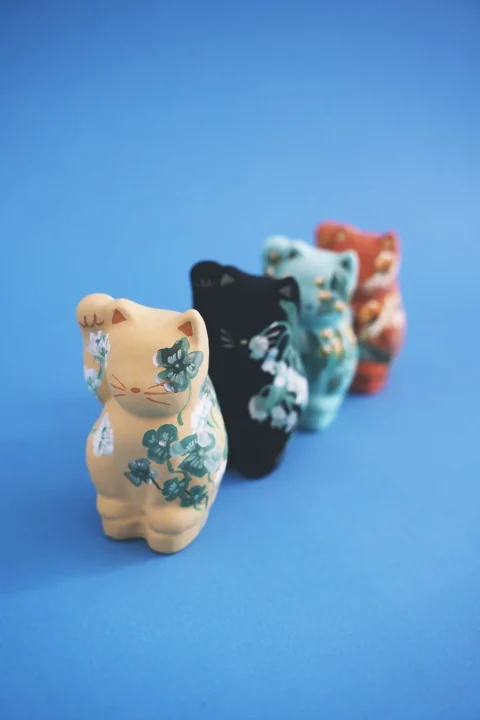 招き猫の置物