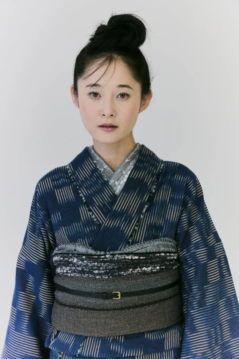 久留米絣 綾織 slate 着用イメージ