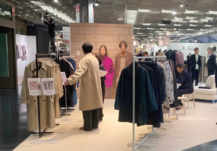 ファッション、展示会、アパレル、コート、ショップ、ビジネス、ブランド