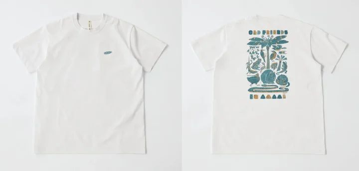 白地の半袖Tシャツの表裏
