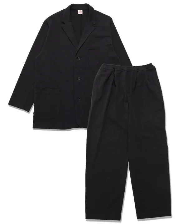 黒のATHLETIC FORMAL SUIT