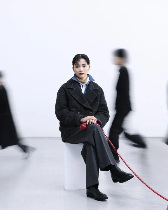 LOOK1