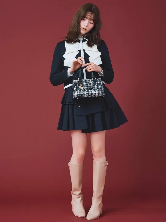 LOOK2